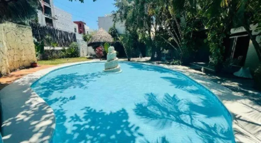 Maya Del Carmen Playa del Carmen Messico